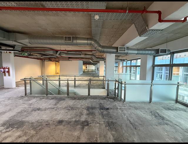 953M² OFFICE TO LET IN ROSEBANK